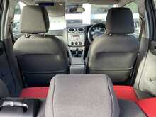 Ford Focus Zetec S 