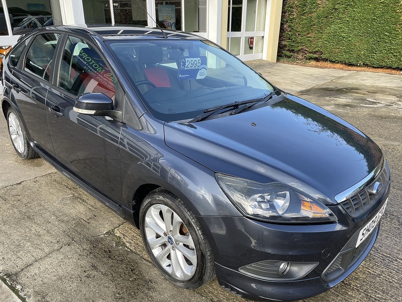 Ford 1.6 Zetec S Hatchback 5dr Petrol Manual (157 g/km, 113 bhp)