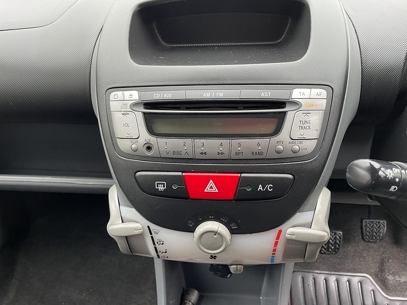 Toyota AYGO  Hatchback 1.0 Manual Petrol