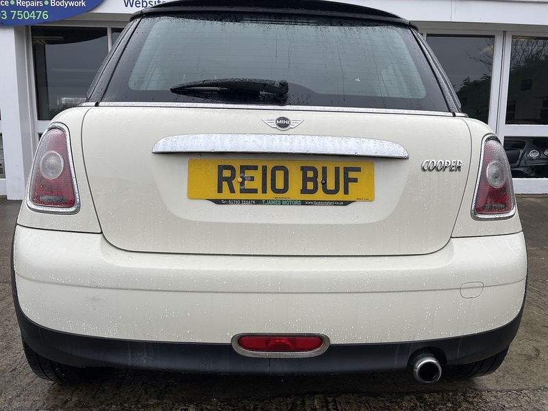 MINI 1.6 Cooper Hatchback 3dr Petrol Manual Euro 4 (120 ps)