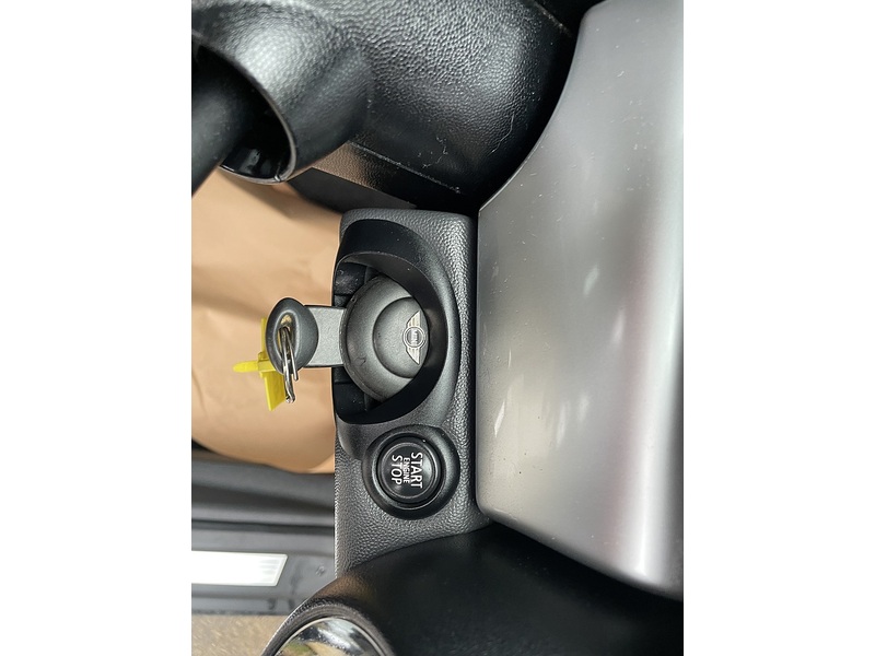 MINI 1.6 Cooper Hatchback 3dr Petrol Manual Euro 4 (120 ps)