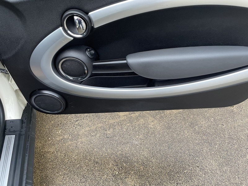 MINI 1.6 Cooper Hatchback 3dr Petrol Manual Euro 4 (120 ps)