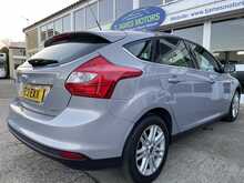 Ford Focus T EcoBoost Titanium 