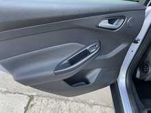 Ford Focus T EcoBoost Titanium 