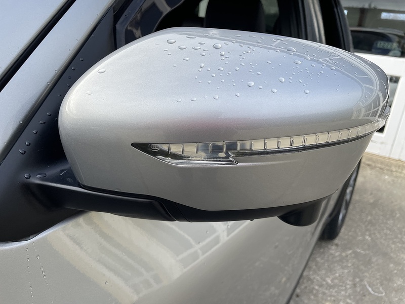 Nissan 1.2 DIG-T Tekna SUV 5dr Petrol Manual Euro 6 (s/s) (115 ps)