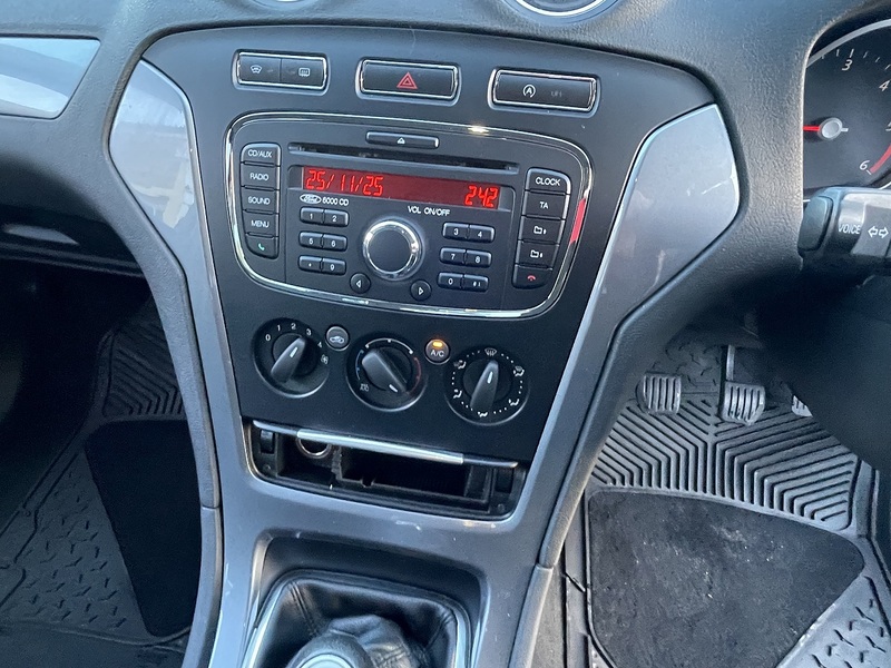 Ford 1.6 TDCi ECOnetic Edge Estate 5dr Diesel Manual Euro 5 (s/s) (115 ps)