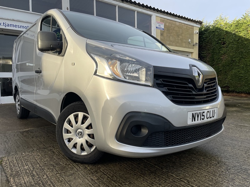 Renault 1.6 dCi ENERGY 27 Business+ Panel Van 5dr Diesel Manual SWB Standard Roof Euro 5 (s/s) (120 ps)
