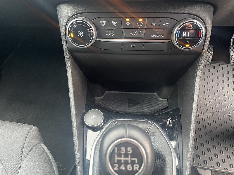 Ford 1.0T EcoBoost GPF Titanium Hatchback 5dr Petrol Manual Euro 6 (s/s) (100 ps)