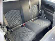 Vauxhall Corsa i Sting 