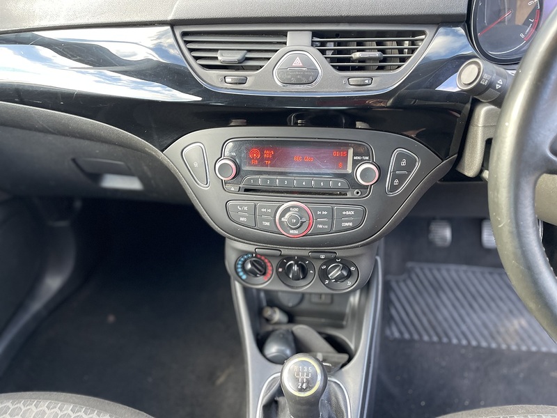 Vauxhall 1.2i Sting Hatchback 3dr Petrol Manual Euro 6 (70 ps)
