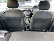 Vauxhall Corsa i Sting 