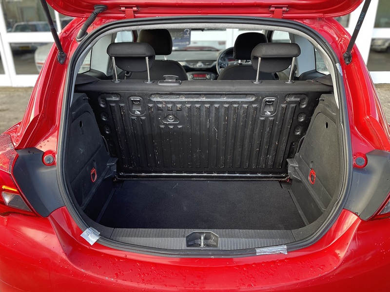 Vauxhall 1.2i Sting Hatchback 3dr Petrol Manual Euro 6 (70 ps)