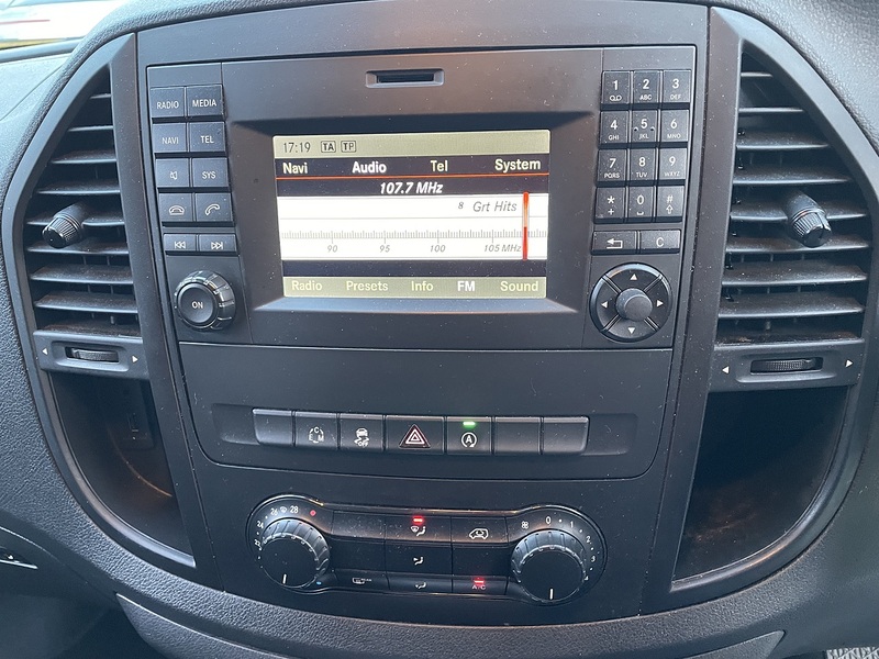 Mercedes-Benz 2.1 119 CDI BlueTEC Sport Crew Van Double Cab 5dr Diesel G-Tronic+ RWD L1 Euro 6 (s/s) (190 ps)