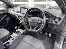 Ford Focus T EcoBoost ST-Line 