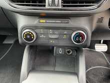 Ford Focus T EcoBoost ST-Line 