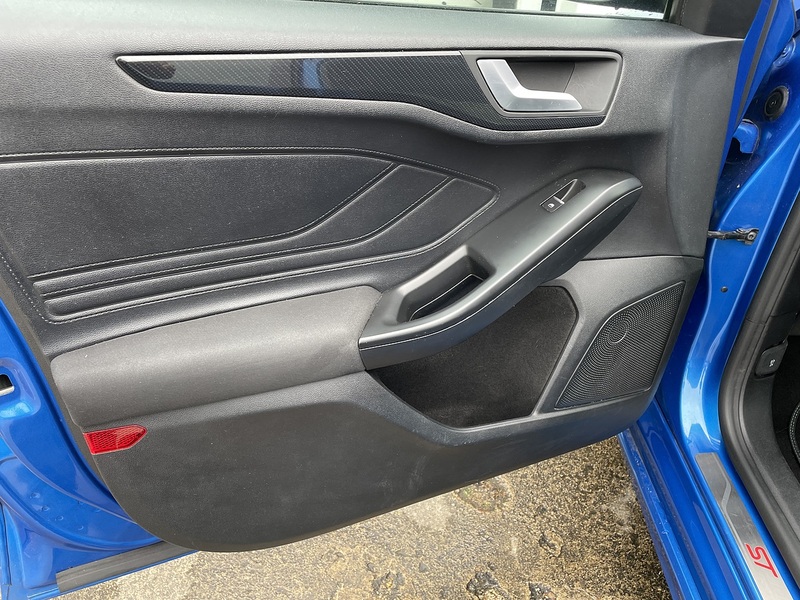 Ford 1.0T EcoBoost ST-Line Hatchback 5dr Petrol Auto Euro 6 (s/s) (125 ps)