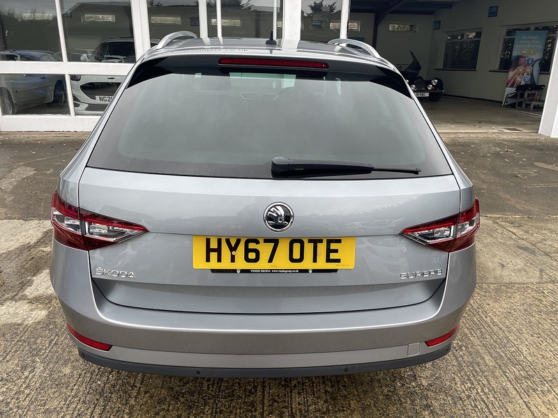 Skoda 2.0 TSI SE L Executive Estate 5dr Petrol DSG Euro 6 (s/s) (220 ps)
