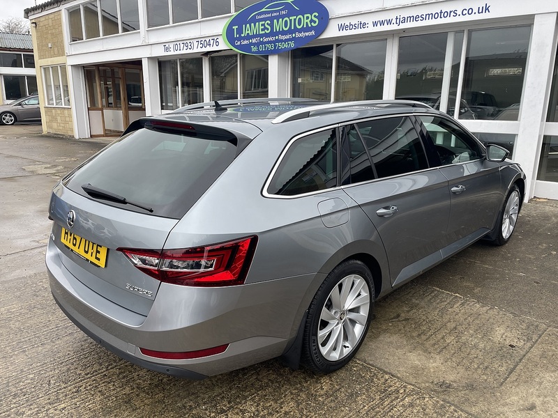 Skoda 2.0 TSI SE L Executive Estate 5dr Petrol DSG Euro 6 (s/s) (220 ps)