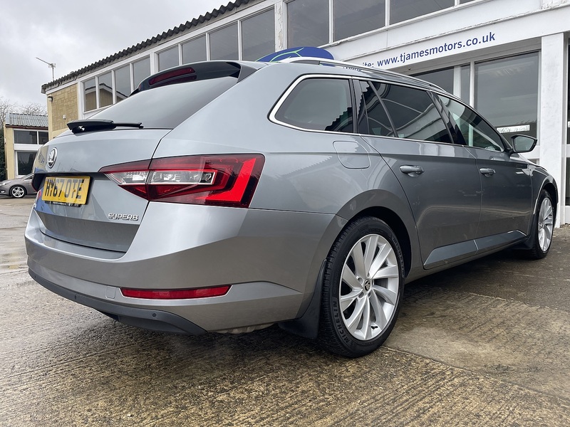 Skoda 2.0 TSI SE L Executive Estate 5dr Petrol DSG Euro 6 (s/s) (220 ps)
