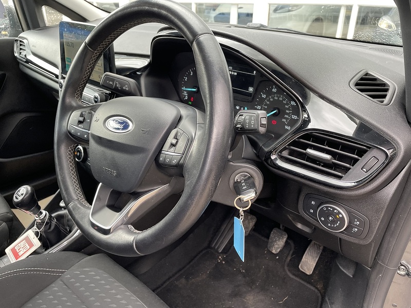 Ford 1.0T EcoBoost Zetec Hatchback 5dr Petrol Manual Euro 6 (s/s) (100 ps)