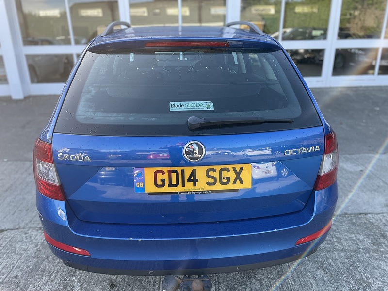 Skoda 1.6 TDI SE Estate 5dr Diesel Manual Euro 5 (s/s) (105 ps)