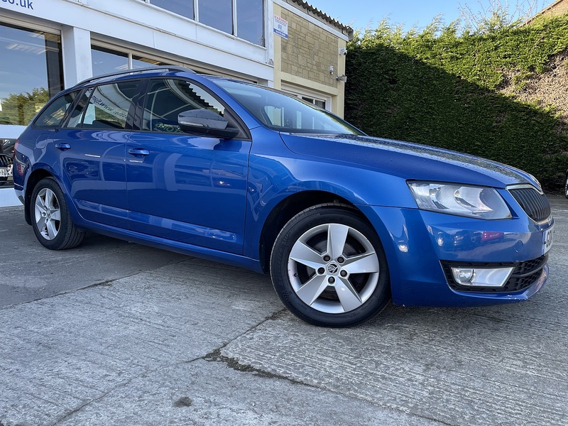Skoda 1.6 TDI SE Estate 5dr Diesel Manual Euro 5 (s/s) (105 ps)