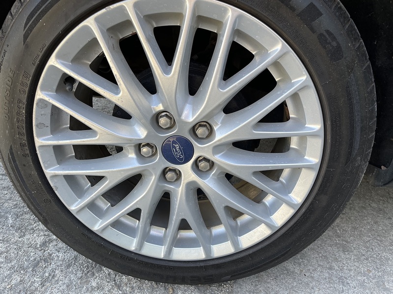 Ford 1.0T EcoBoost Zetec Hatchback 5dr Petrol Manual Euro 5 (s/s) (100 ps)