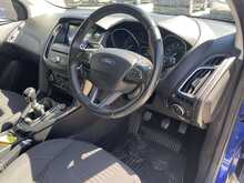 Ford Focus T EcoBoost Titanium 