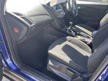 Ford Focus T EcoBoost Titanium 