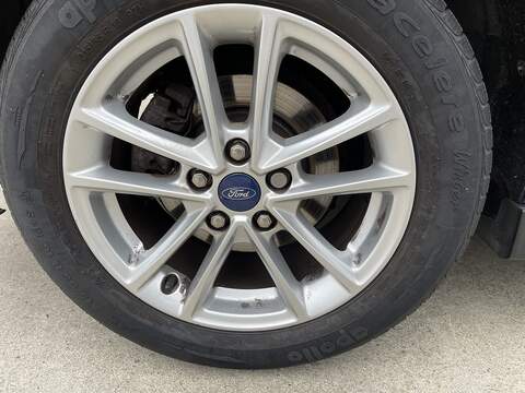1.0T EcoBoost Zetec MPV 5dr Petrol Manual Euro 6 (s/s) (125 ps)