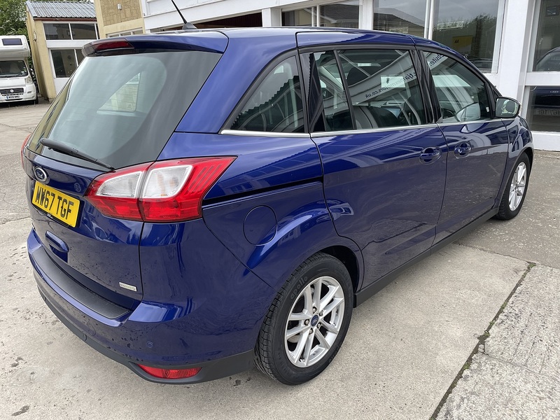 Ford 1.0T EcoBoost Zetec MPV 5dr Petrol Manual Euro 6 (s/s) (125 ps)