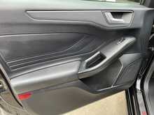 Ford Focus T EcoBoost ST-Line X 