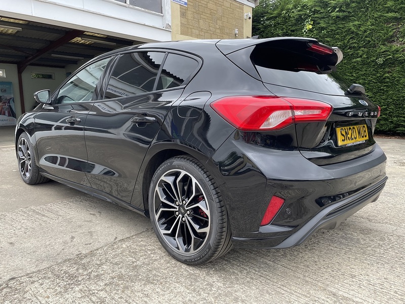 Ford 1.0T EcoBoost ST-Line X Hatchback 5dr Petrol Auto Euro 6 (s/s) (125 ps)