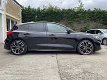 Ford Focus T EcoBoost ST-Line X 