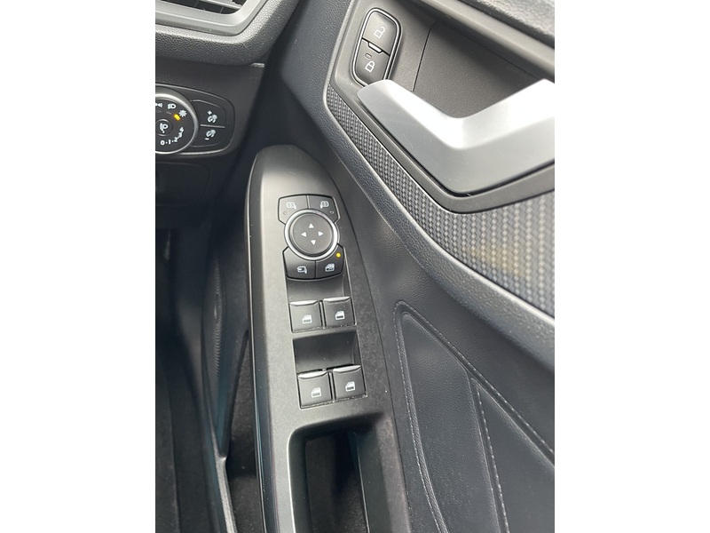 Ford 1.0T EcoBoost ST-Line X Hatchback 5dr Petrol Auto Euro 6 (s/s) (125 ps)