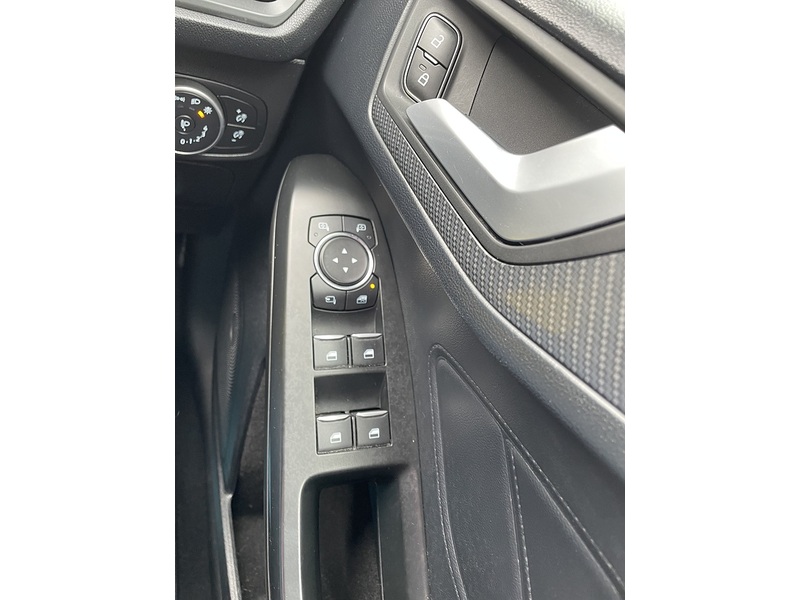 Ford 1.0T EcoBoost ST-Line X Hatchback 5dr Petrol Auto Euro 6 (s/s) (125 ps)