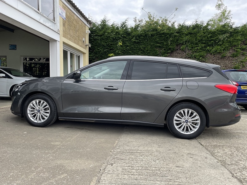 Ford 1.0T EcoBoost Titanium Estate 5dr Petrol Auto Euro 6 (s/s) (125 ps)