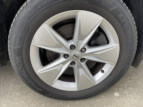 2.0 B4 MHEV Momentum SUV 5dr Diesel Hybrid Auto AWD Euro 6 (s/s) (197 ps)