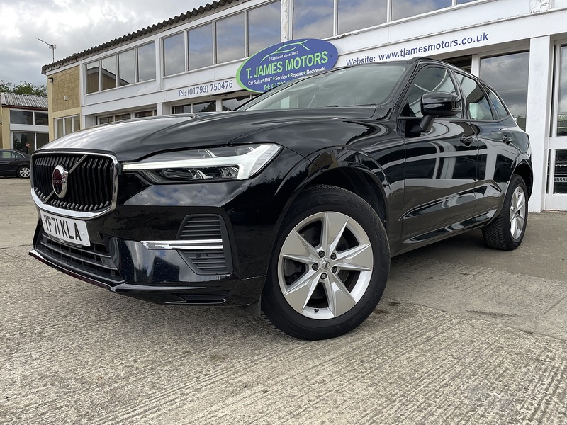 Volvo 2.0 B4 MHEV Momentum SUV 5dr Diesel Hybrid Auto AWD Euro 6 (s/s) (197 ps)