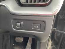 Volvo XC60 B4 MHEV Momentum 