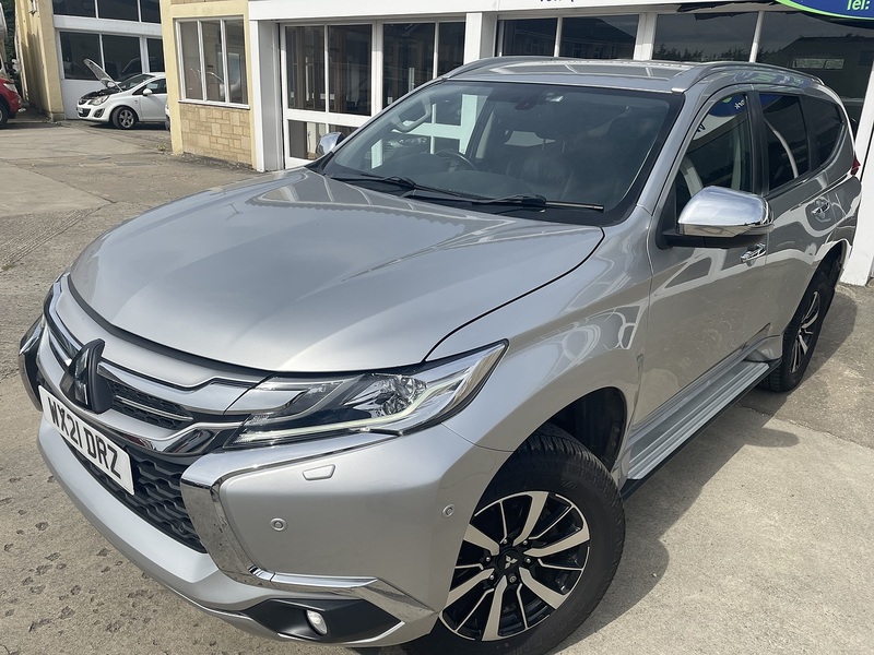 Mitsubishi 2.4D 4 SUV 5dr Diesel Auto 4WD Euro 6 (181 ps)