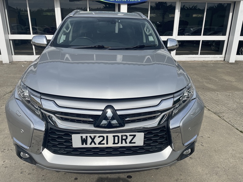 Mitsubishi 2.4D 4 SUV 5dr Diesel Auto 4WD Euro 6 (181 ps)