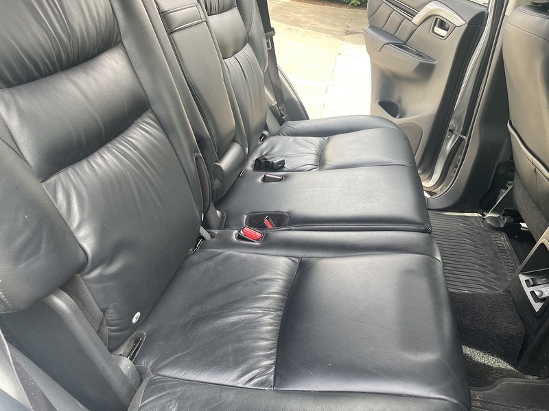 Mitsubishi 2.4D 4 SUV 5dr Diesel Auto 4WD Euro 6 (181 ps)