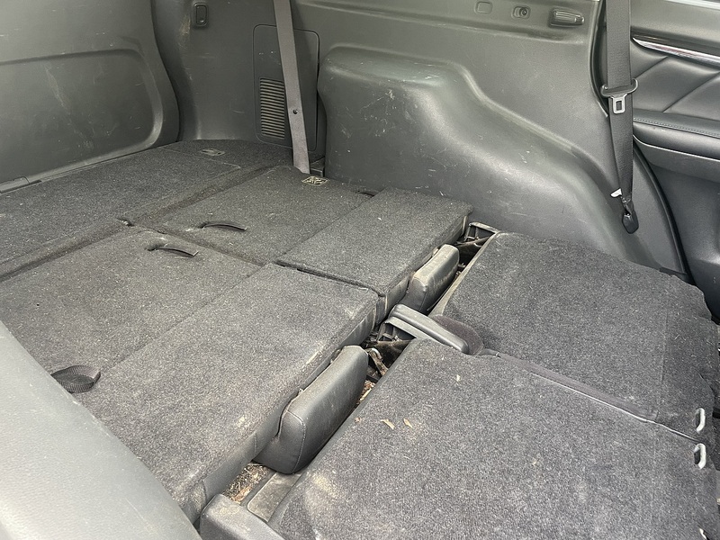 Mitsubishi 2.4D 4 SUV 5dr Diesel Auto 4WD Euro 6 (181 ps)