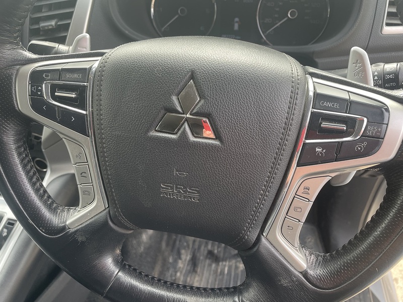 Mitsubishi 2.4D 4 SUV 5dr Diesel Auto 4WD Euro 6 (181 ps)