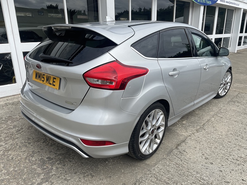 Ford 1.0T EcoBoost Zetec S Hatchback 5dr Petrol Manual Euro 6 (s/s) (125 ps)