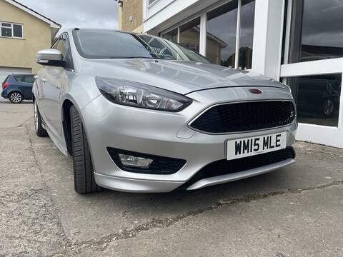 1.0T EcoBoost Zetec S Hatchback 5dr Petrol Manual Euro 6 (s/s) (125 ps)