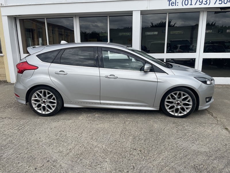 Ford 1.0T EcoBoost Zetec S Hatchback 5dr Petrol Manual Euro 6 (s/s) (125 ps)
