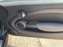 MINI Hatch Cooper 
