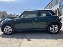 MINI Hatch Cooper 
